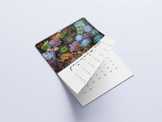 Tischkalender mit mattierter Laminierung zum Drucken von 600–1000 g/m² monatlichen Wandkalendern